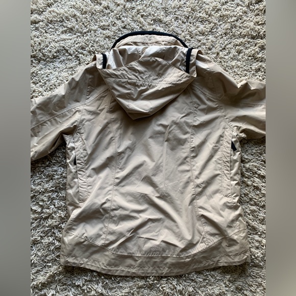 NILS ski jacket size 12, with hood. Spring skiing or spring weather. - Picture 4 of 4